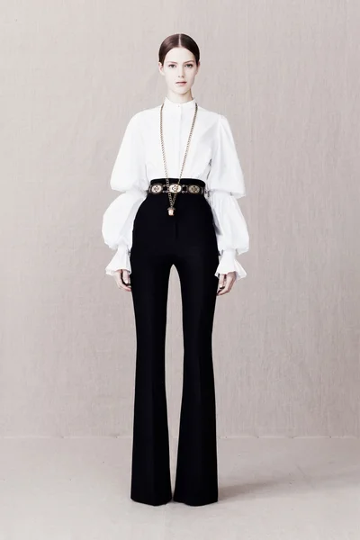 Look 9